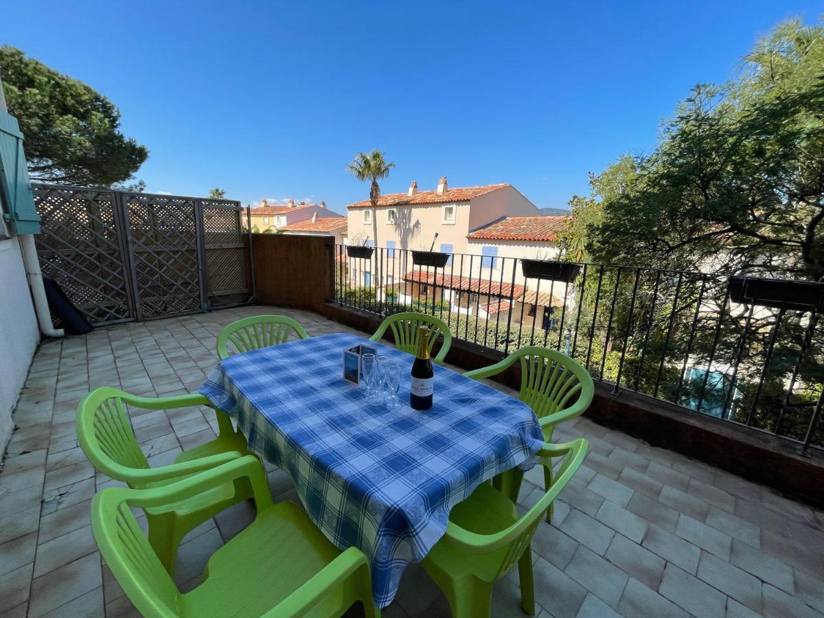 غريمو Apartment Port Cogolin With Garden View المظهر الخارجي الصورة
